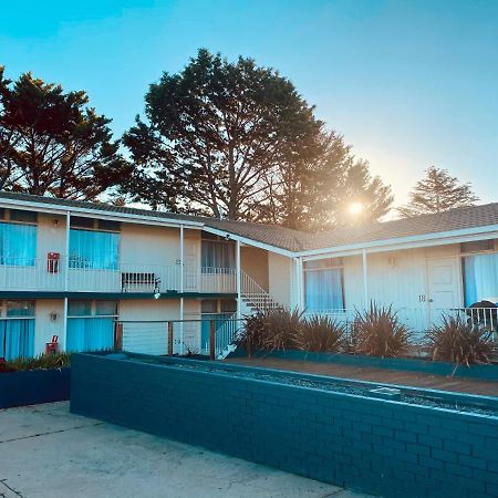 Redhill Cooma Motor Inn Bagian luar foto